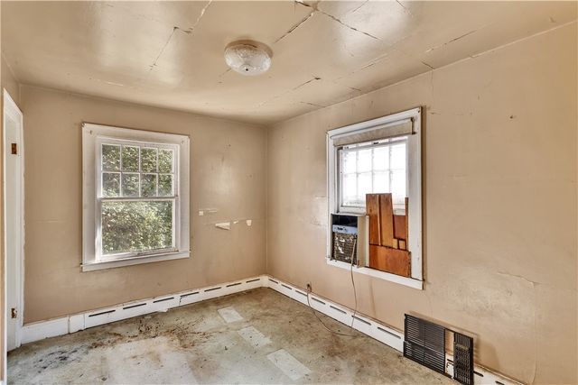 1940 Laketon Rd, Wilkinsburg, PA 15221