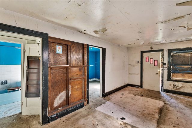 1940 Laketon Rd, Wilkinsburg, PA 15221