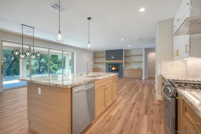 12252 Via Ruscello, Lakeside, CA 92040