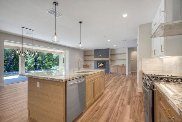 12252 Via Ruscello, Lakeside, CA 92040