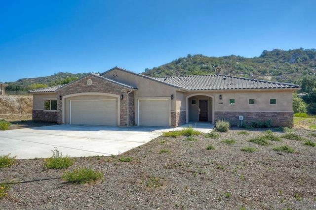 12252 Via Ruscello, Lakeside, CA 92040