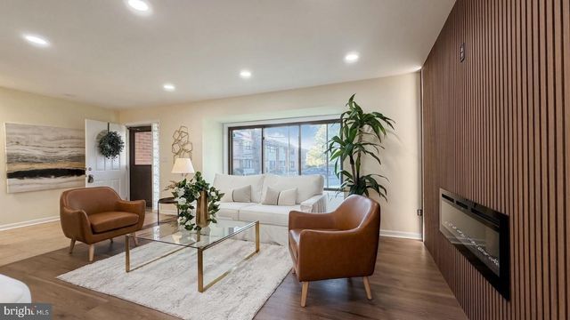 370 BOLTON RD, Hightstown, NJ 08520