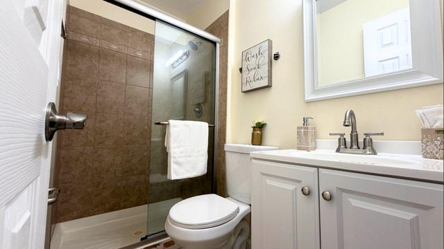 370 BOLTON RD, Hightstown, NJ 08520