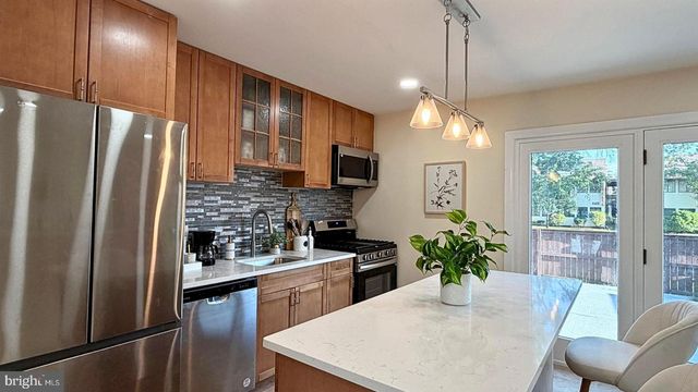 370 BOLTON RD, Hightstown, NJ 08520