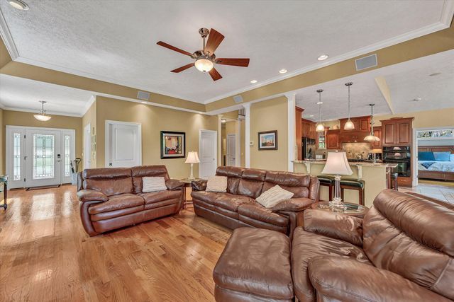 250 Deerwood DR, Huddleston, VA 24104