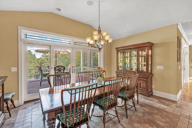 250 Deerwood DR, Huddleston, VA 24104