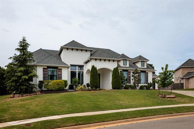 1140 Gateway Bridge Road, Edmond, OK 73034