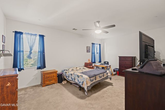 6320 Oldfield Street, Lancaster, CA 93536