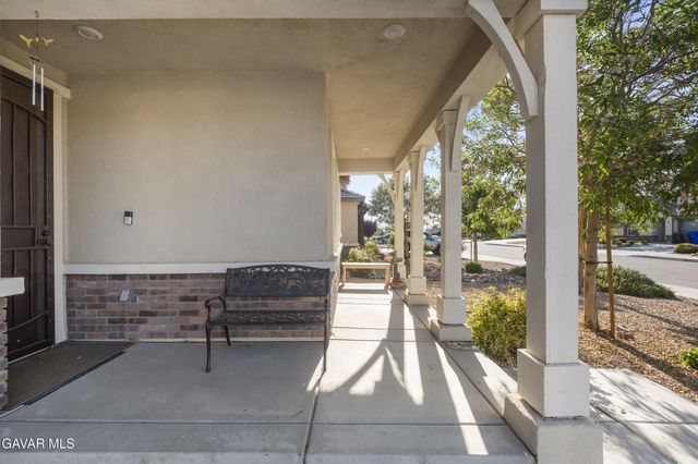 6320 Oldfield Street, Lancaster, CA 93536