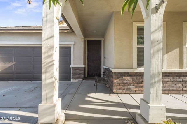 6320 Oldfield Street, Lancaster, CA 93536
