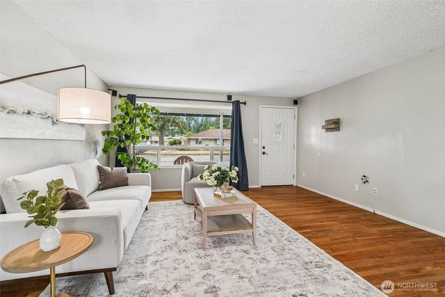 17401 SE 264TH Street, Covington, WA 98042