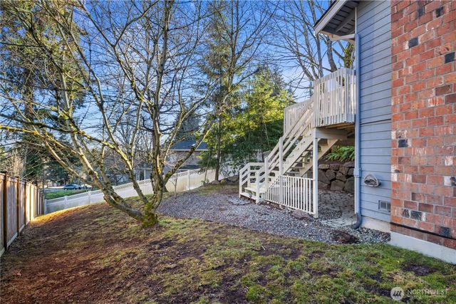 11723 NE 100th Place, Kirkland, WA 98033