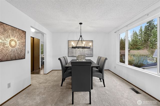 11723 NE 100th Place, Kirkland, WA 98033