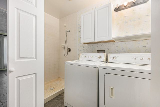 22975 Pine Lake Road, Pennfield Twp, MI 49014