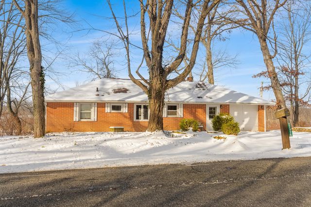 22975 Pine Lake Road, Pennfield Twp, MI 49014