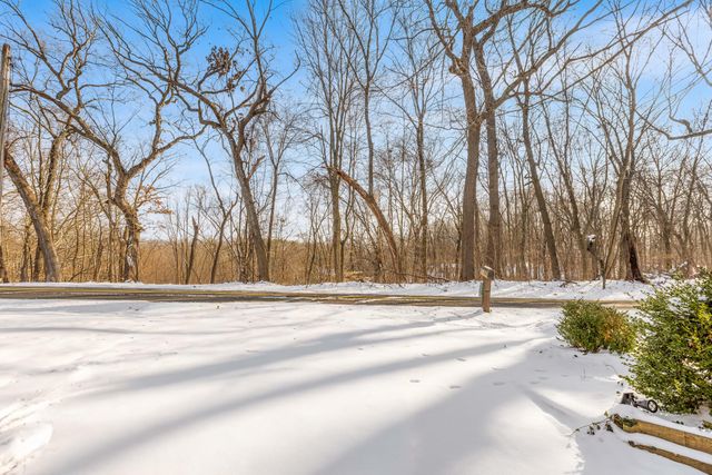 22975 Pine Lake Road, Pennfield Twp, MI 49014