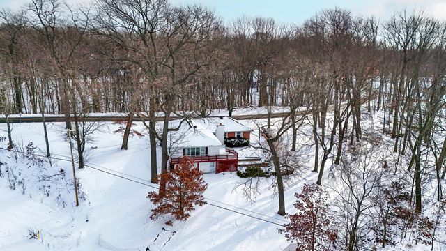 22975 Pine Lake Road, Pennfield Twp, MI 49014