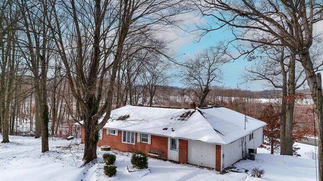 22975 Pine Lake Road, Pennfield Twp, MI 49014