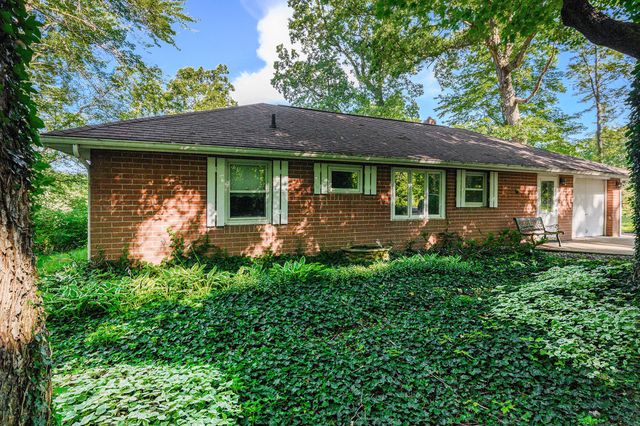 22975 Pine Lake Road, Pennfield Twp, MI 49014