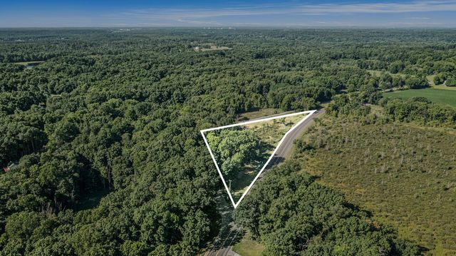 22975 Pine Lake Road, Pennfield Twp, MI 49014