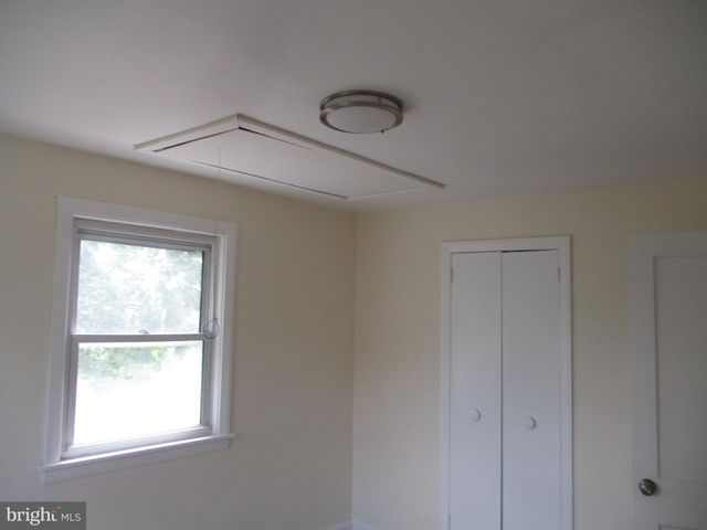 103 DENN PL, Wilmington, DE 19804