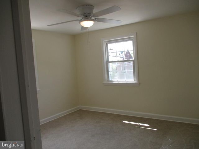 103 DENN PL, Wilmington, DE 19804