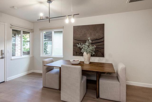 746 6th Avenue, Redwood City, CA 94063