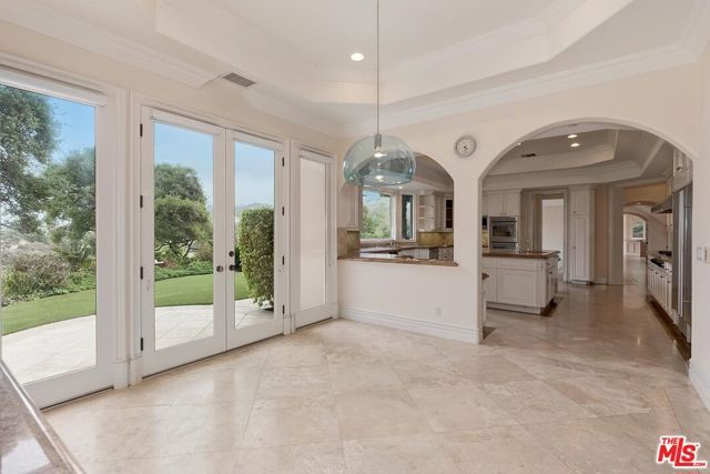 11971 Lockridge Road, Studio City (los Angeles), CA 91604