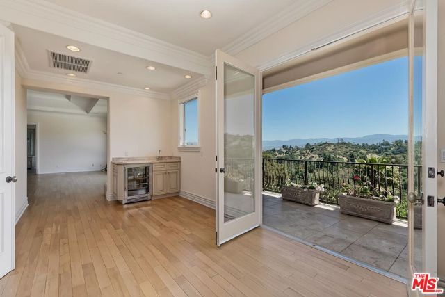 11971 Lockridge Road, Studio City (los Angeles), CA 91604