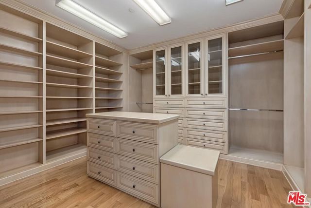 11971 Lockridge Road, Studio City (los Angeles), CA 91604