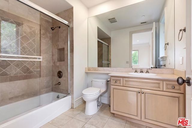 11971 Lockridge Road, Studio City (los Angeles), CA 91604