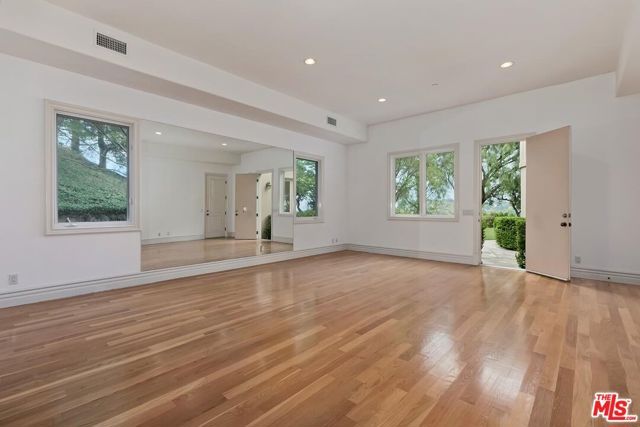 11971 Lockridge Road, Studio City (los Angeles), CA 91604