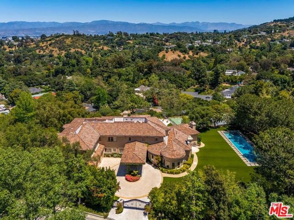 11971 Lockridge Road, Studio City (los Angeles), CA 91604