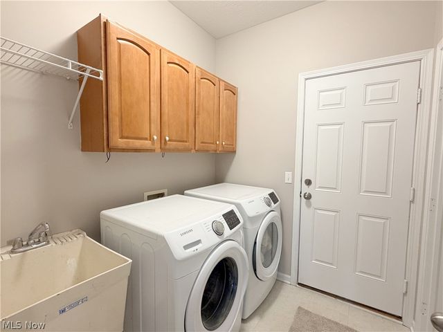 908 Kendal Drive, Broadview Heights, OH 44147