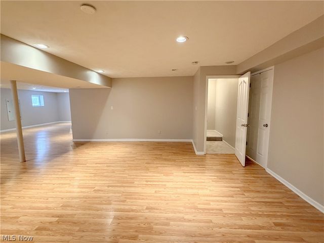 908 Kendal Drive, Broadview Heights, OH 44147