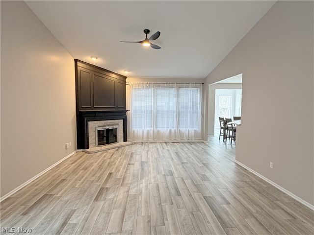 908 Kendal Drive, Broadview Heights, OH 44147