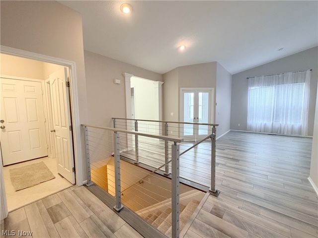 908 Kendal Drive, Broadview Heights, OH 44147