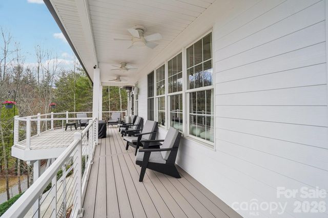 1409 Woodsong Drive, Hendersonville, NC 28791