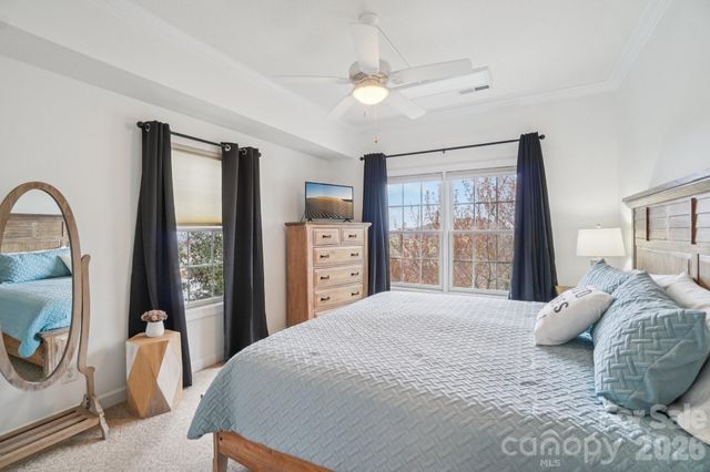 1409 Woodsong Drive, Hendersonville, NC 28791