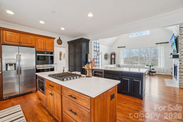 1409 Woodsong Drive, Hendersonville, NC 28791