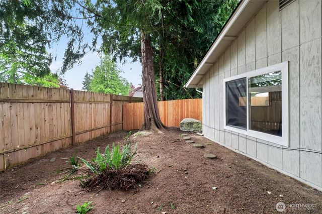 2636 NE Coventry Place, Bremerton, WA 98311