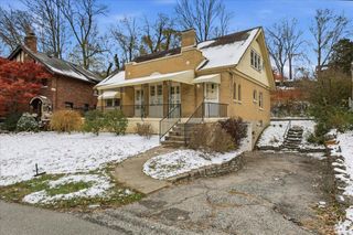 1057 Hamilton Road, Park Hills, KY 41011