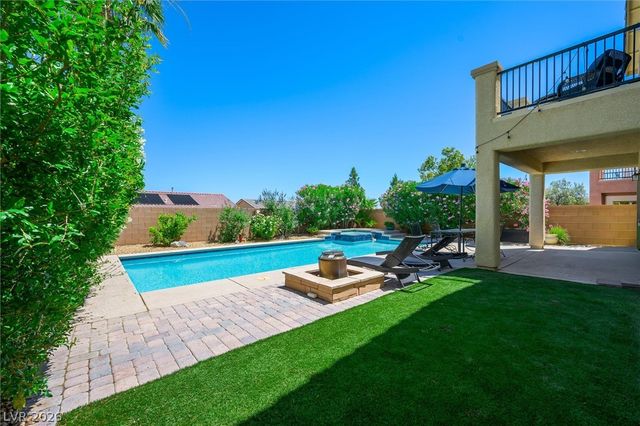 2984 Queen Lake Court, Henderson, NV 89052