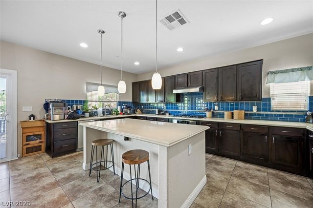2984 Queen Lake Court, Henderson, NV 89052