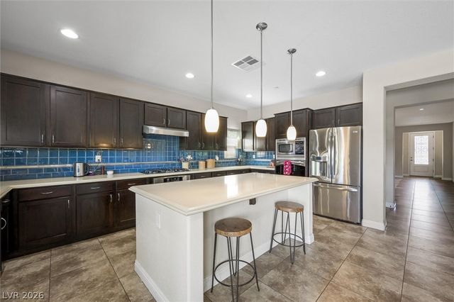 2984 Queen Lake Court, Henderson, NV 89052