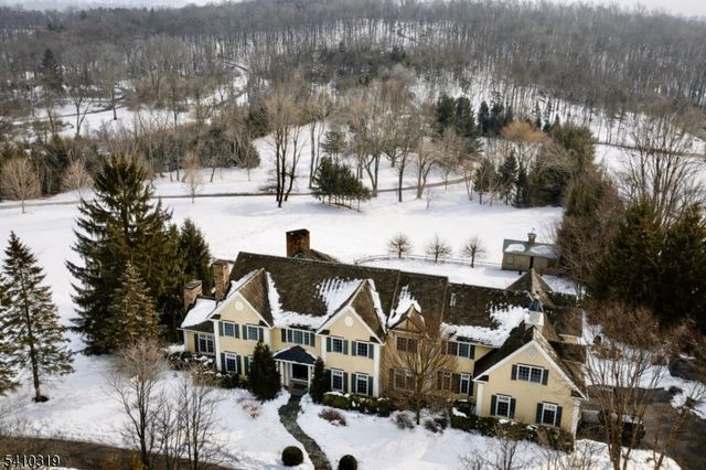 91 Mosle Rd, Peapack Gladstone Boro, NJ 07931