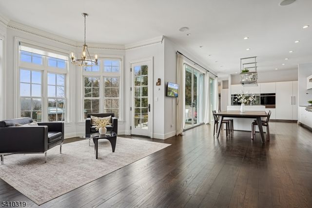 91 Mosle Rd, Peapack Gladstone Boro, NJ 07931