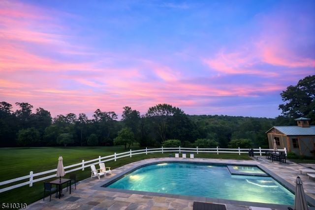 91 Mosle Rd, Peapack Gladstone Boro, NJ 07931