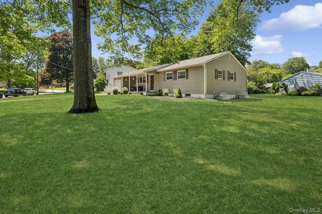 5 Marcus Road, West Nyack, NY 10994
