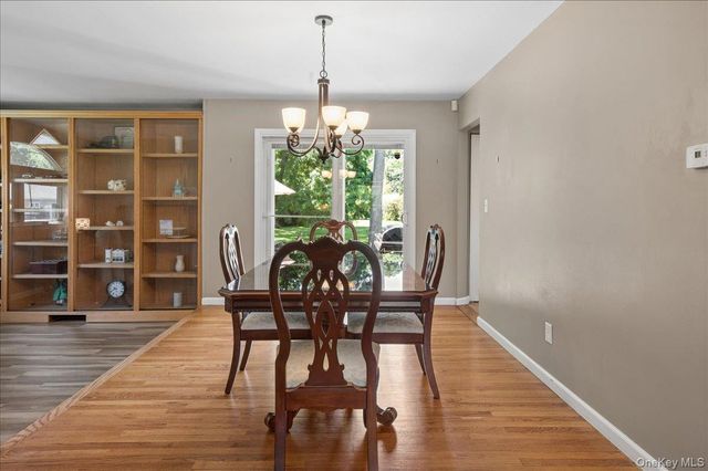 5 Marcus Road, West Nyack, NY 10994